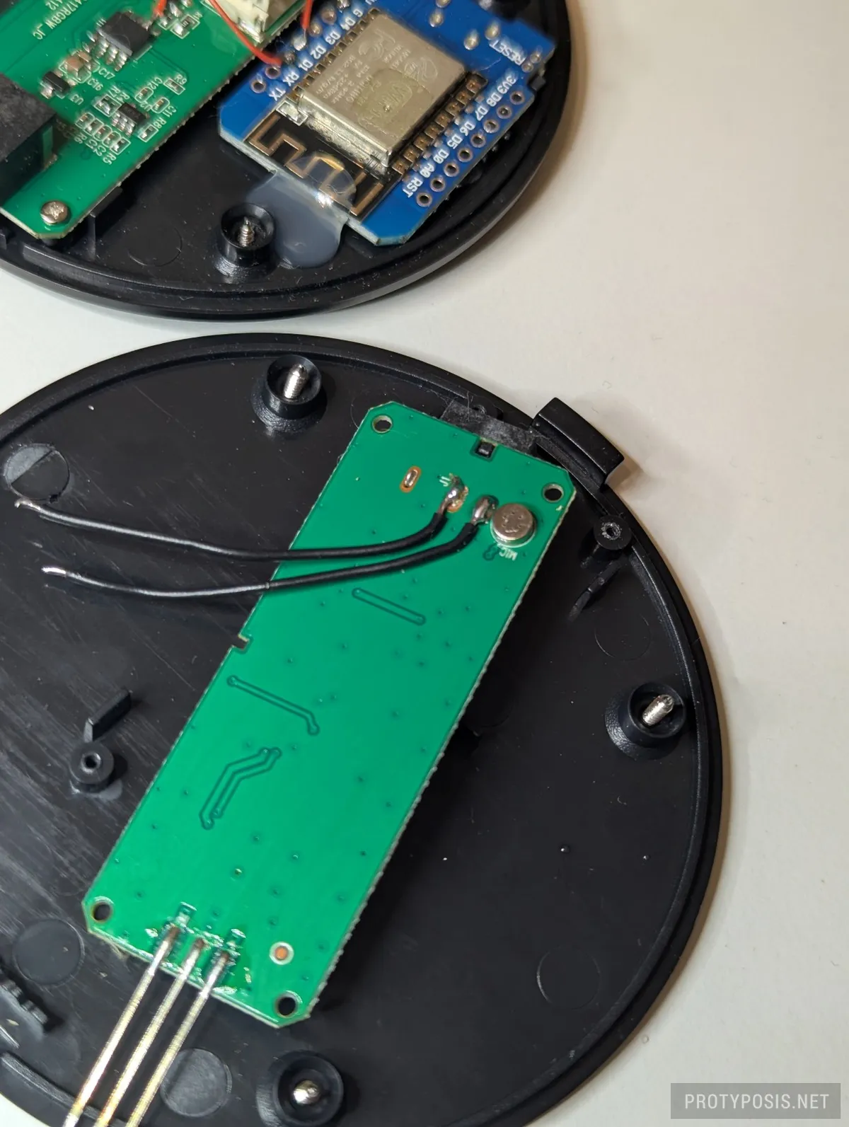 12V power source on back side